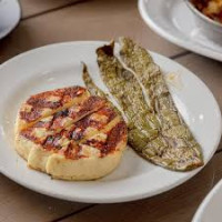 Queso Fresco con Nopales Asados