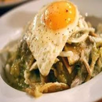 Chilaquiles Tradicionales verdes