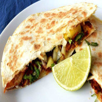 Quesadilla con pastor